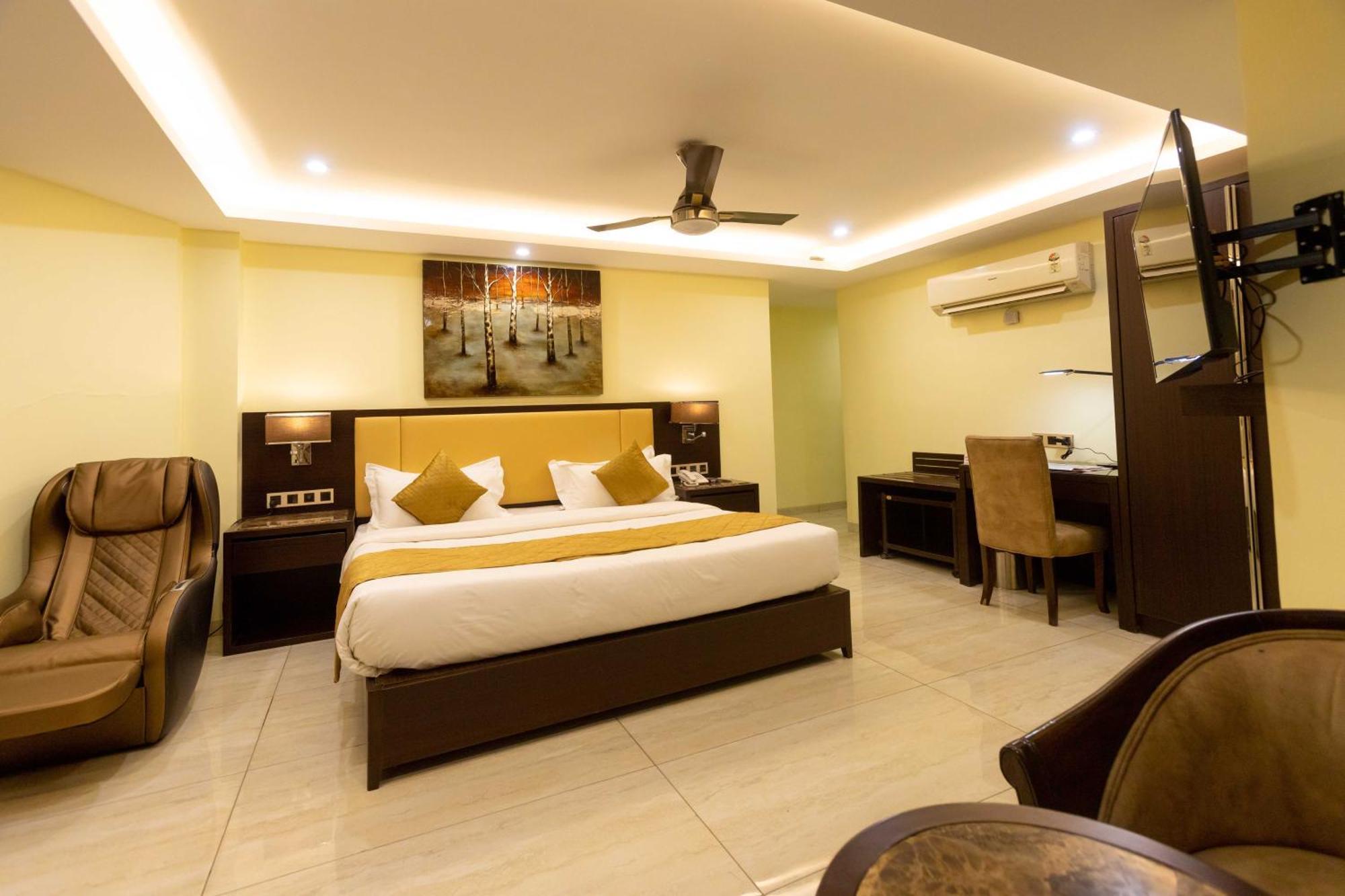 Hotel Godwin - Colaba Mumbai Exterior foto