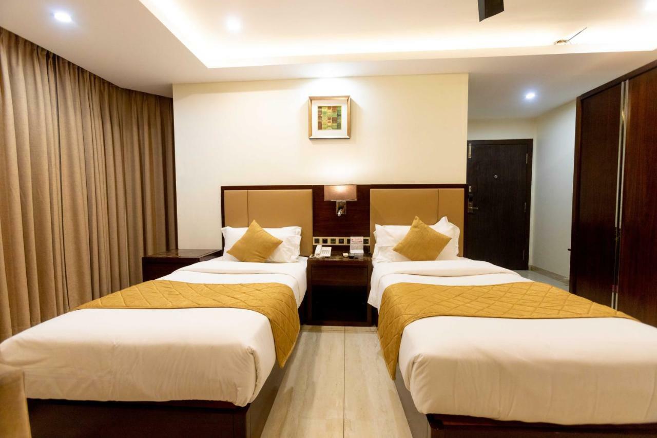 Hotel Godwin - Colaba Mumbai Exterior foto