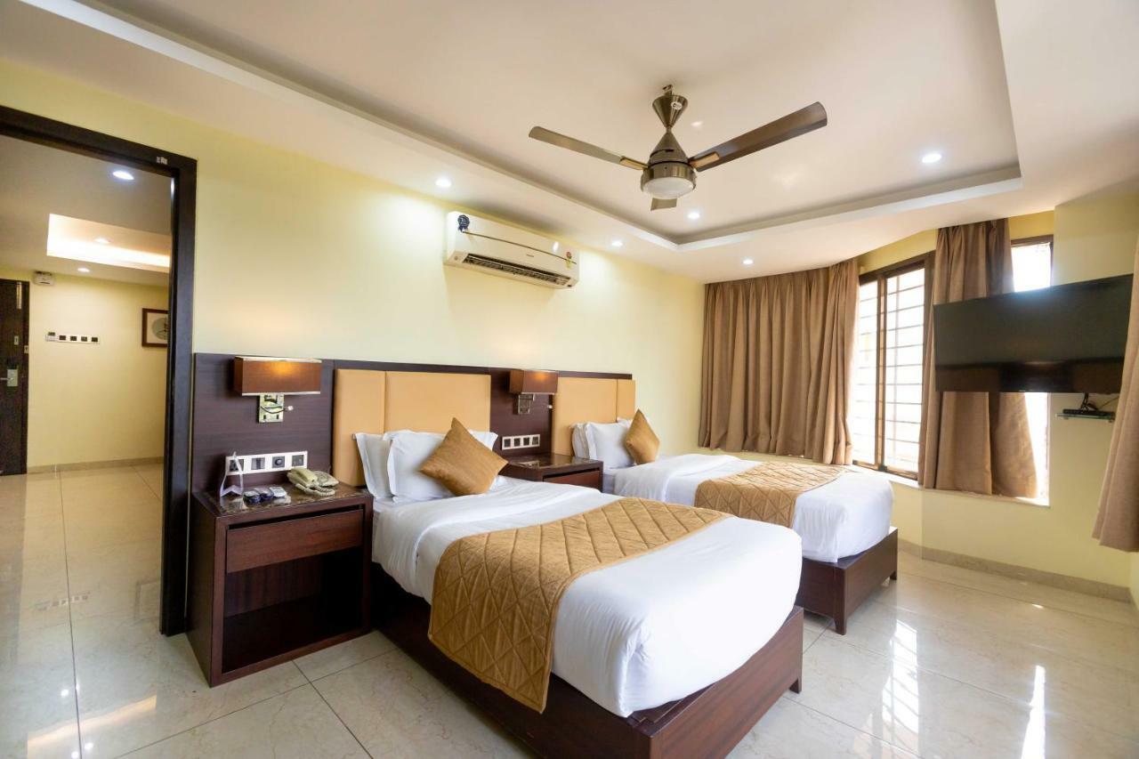Hotel Godwin - Colaba Mumbai Exterior foto